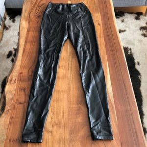 Wilfred Free Faux Leather Leggings